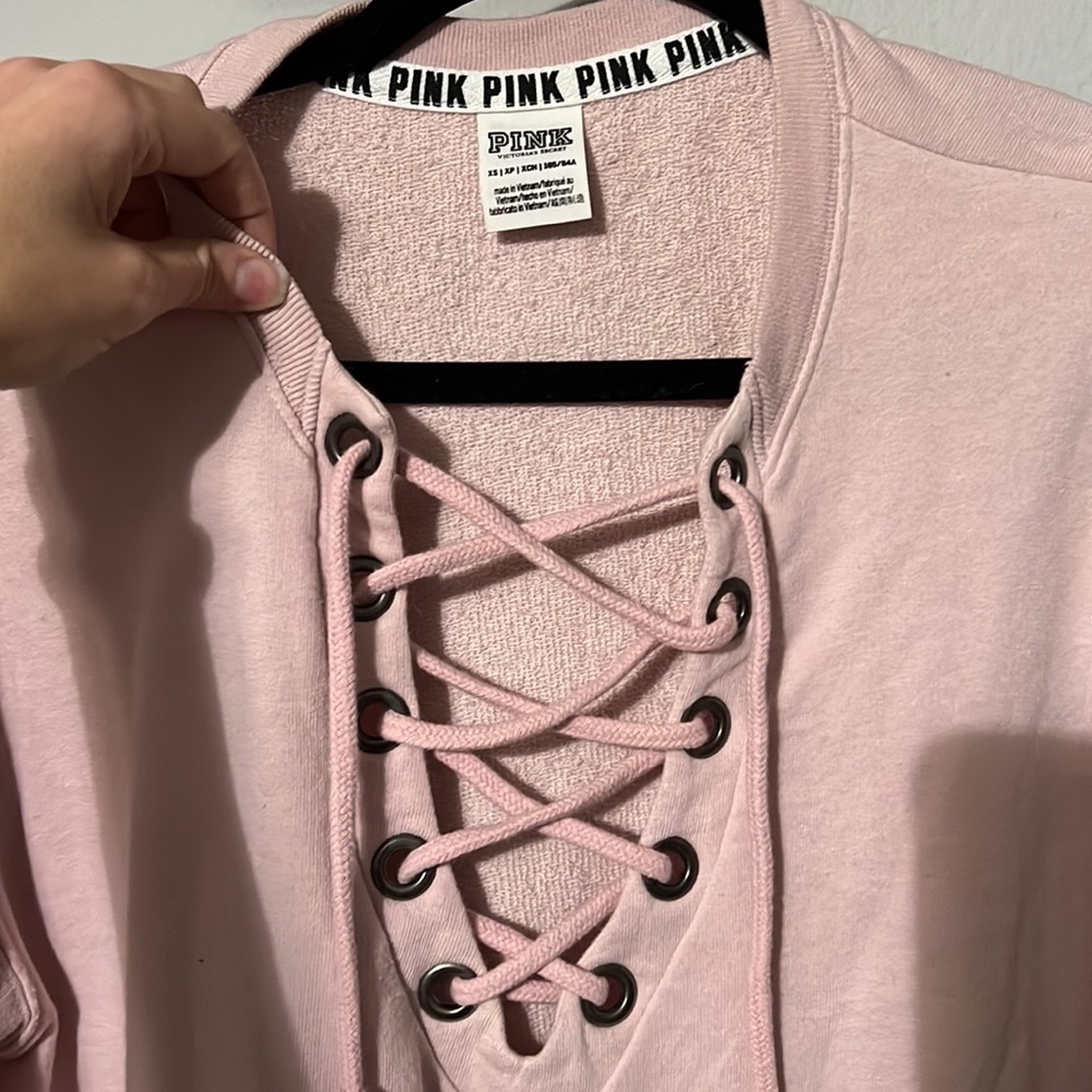 Pink sweater - Picture 3 of 3